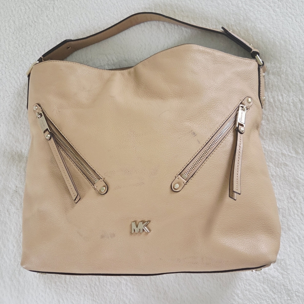 Michael Kors ✨️ Butternut Leather Women's Bag